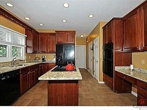I loved the kitchen in my dream house......