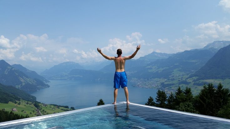 Want to enjoy one of the best pool views in the world? Learn how in our Hotel Villa Honegg review, and see what we thought of this stunning Swiss hotel!