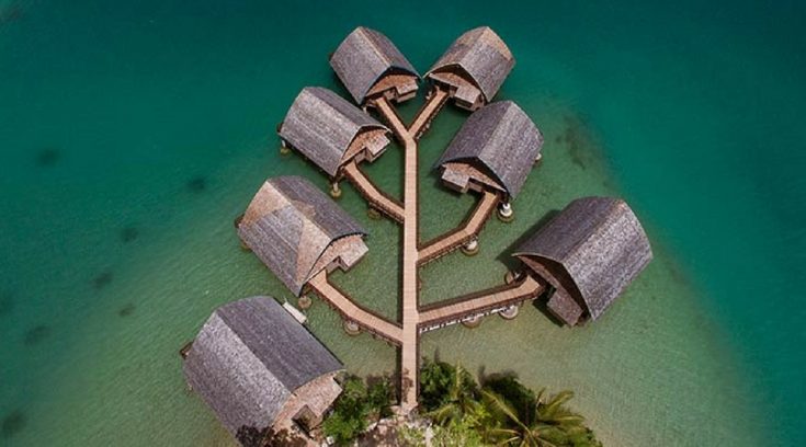 Image of Holiday Inn Vanuatu overwater bungalows