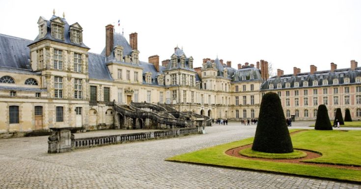 5 Paris Attractions Not to Miss - picture of Chateau Fontainebleau
