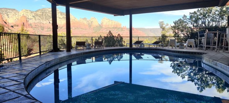 Sedona Airbnb - view of pool