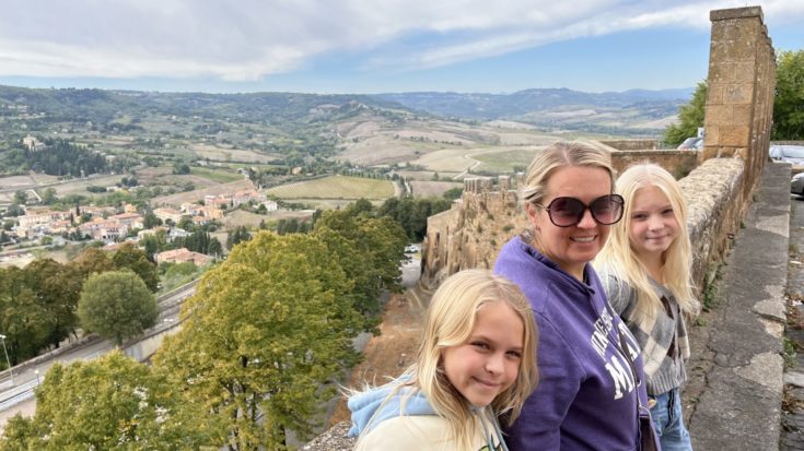 The girls on the ramparts in Orvieto