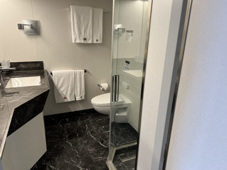 MSC Seashore - Yacht Club Deluxe Grand Suite photo of bathroom